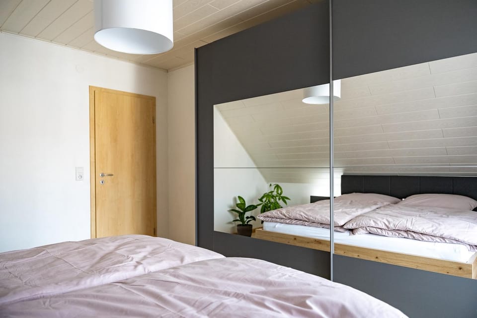 Bed, Photo of the whole room, Bedroom, wardrobe