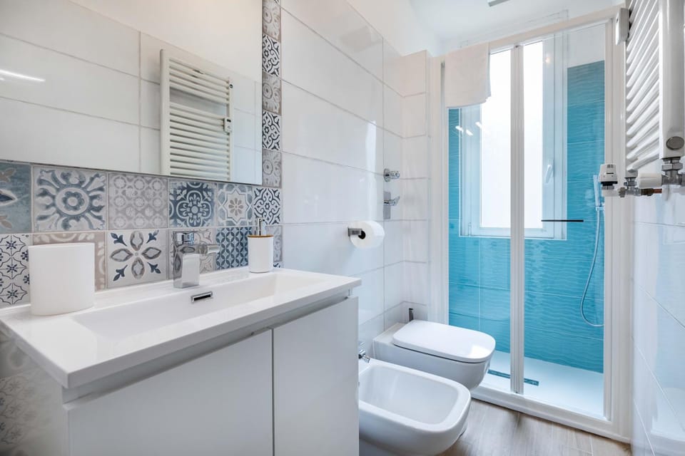Shower, Toilet, Bathroom, bidet