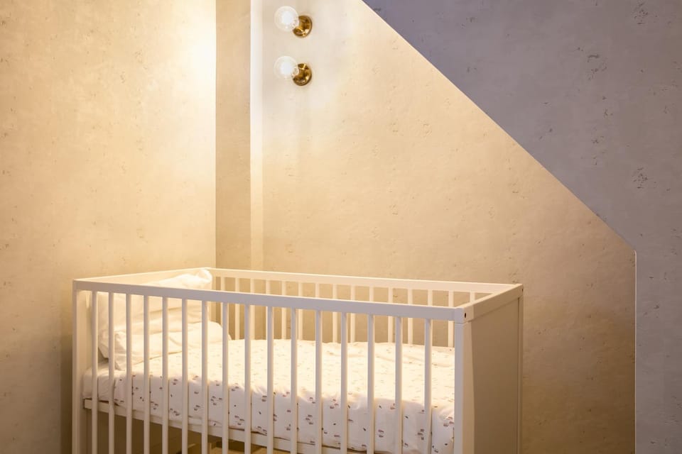 cot