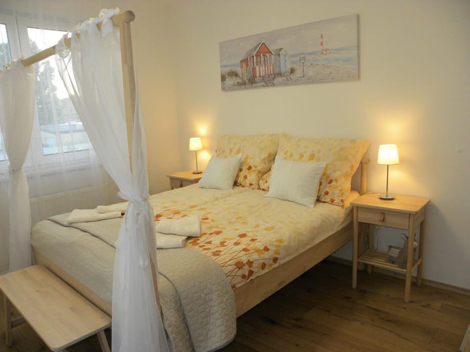Property building, Bedroom