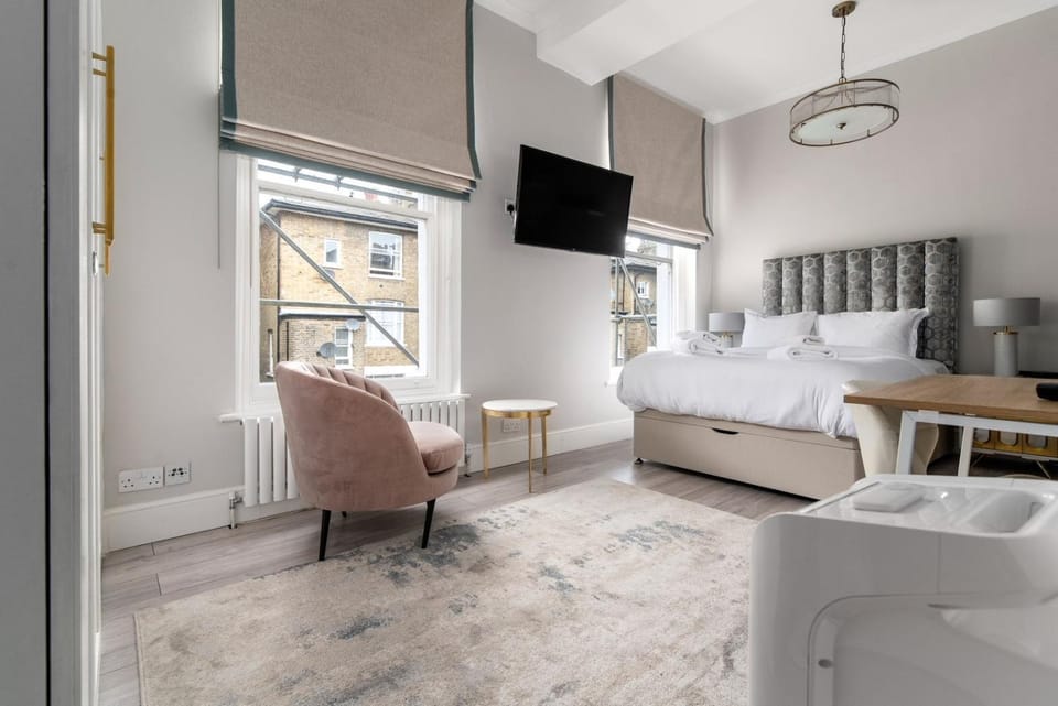 GuestReady - Chic Stay near Olympia & Holland Park Apartment in London