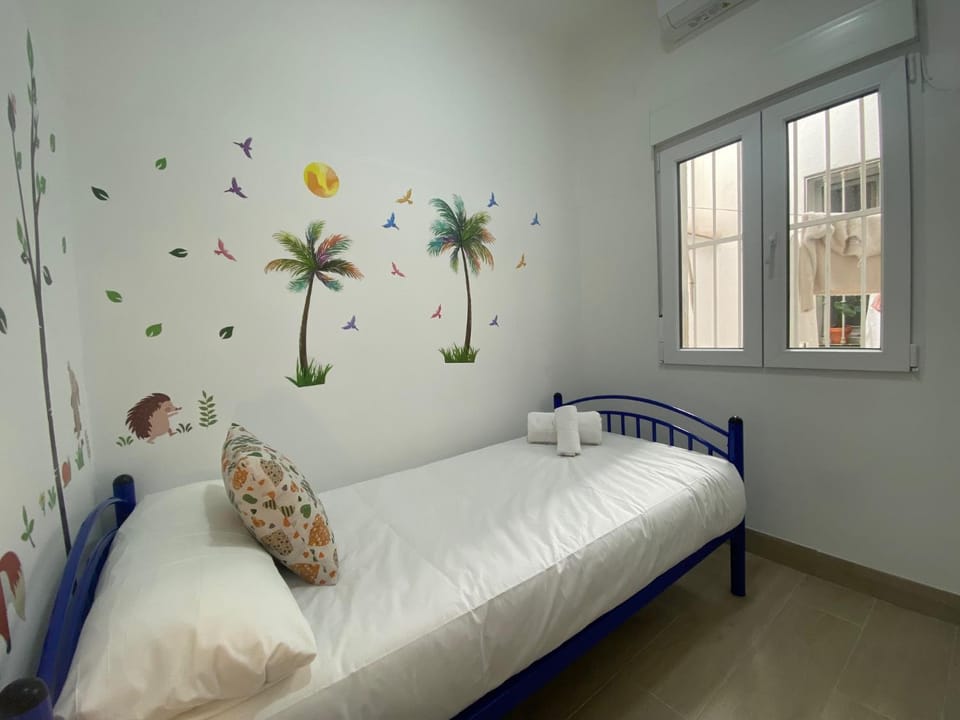Bed, Bedroom