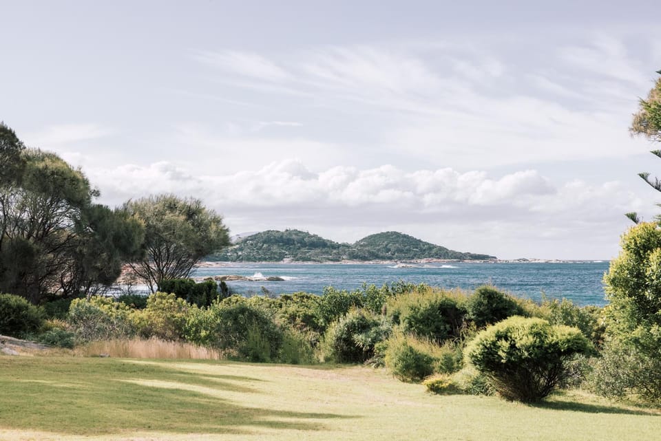 Harveys Farm Bicheno - Bicheno Coastal Retreat House in Bicheno