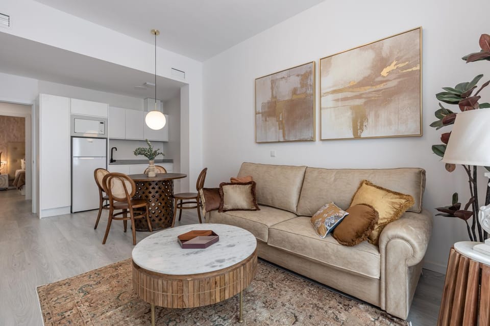 Kitchen or kitchenette, Living room, Dining area