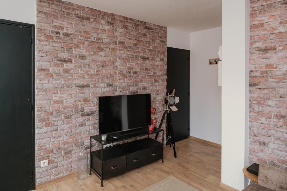 Communal lounge/ TV room, TV and multimedia, Evening entertainment