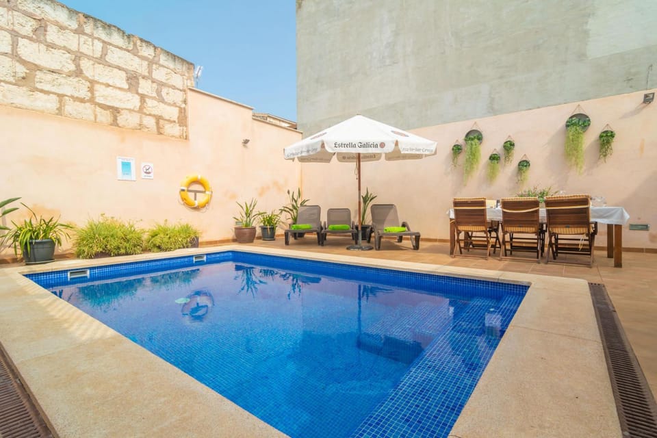 Patio, Swimming pool