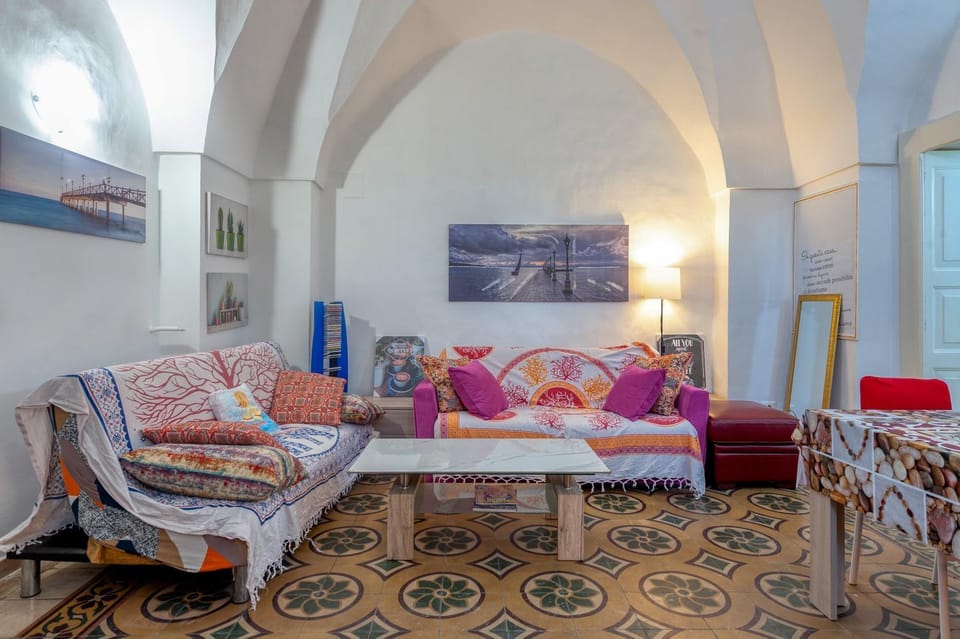 Property building, Living room