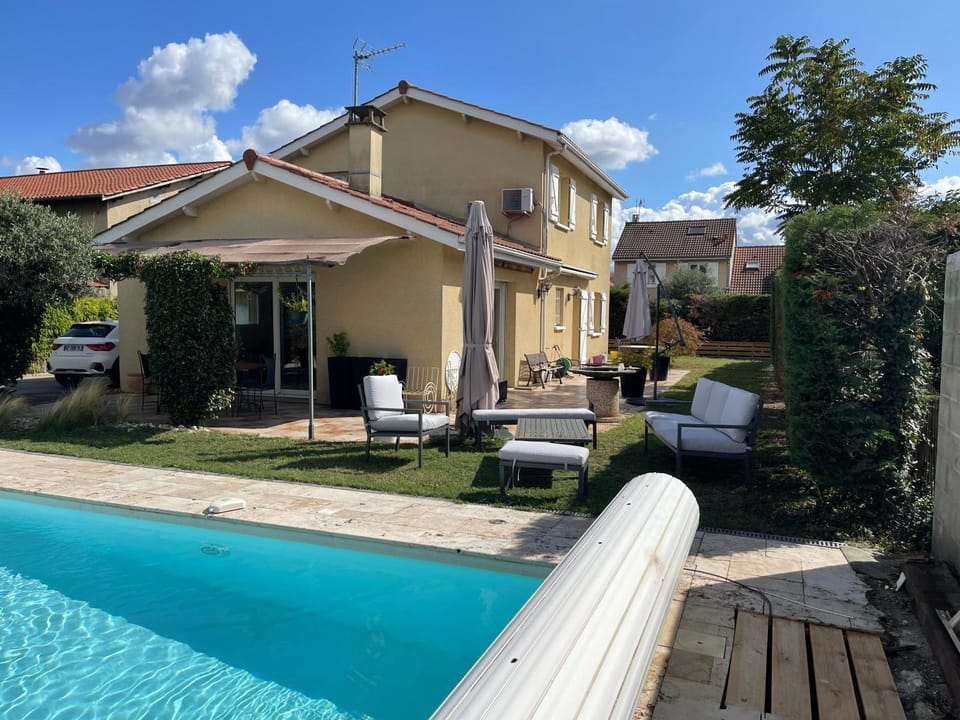 Villa individuelle - CHASSIEU Villa in Auvergne-Rhône-Alpes