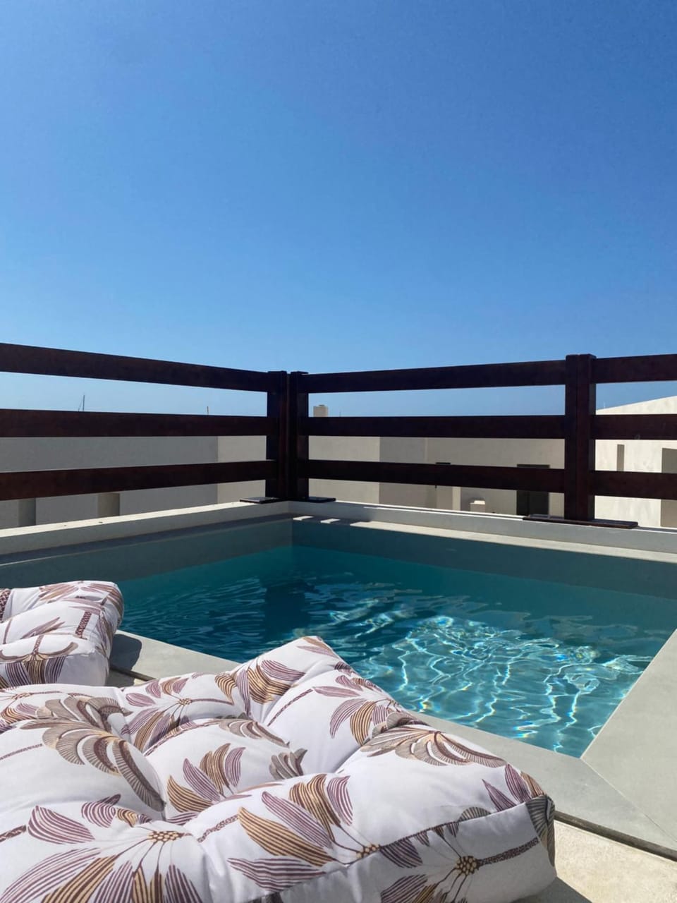 Balcony/Terrace, Swimming pool
