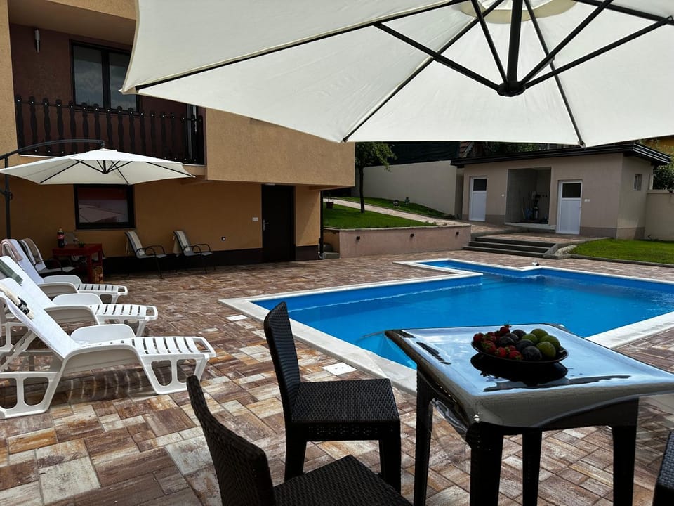 Patio, Day, Pool view, Swimming pool, Swimming pool, sunbed