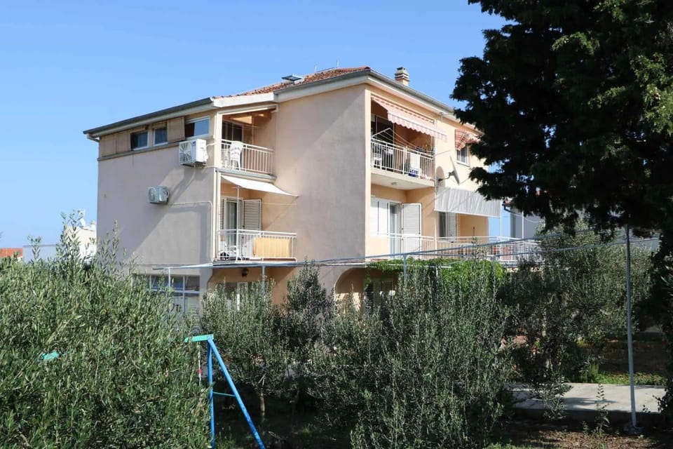 Apartmani Rameša Apartment in Murter