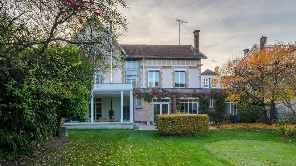Day, Garden view