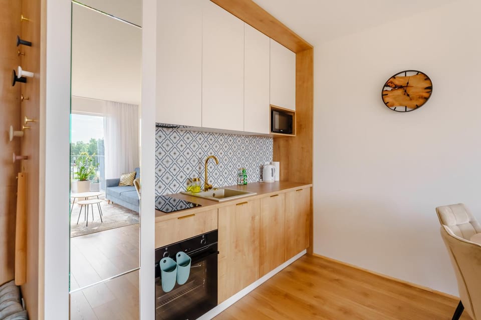 Kitchen or kitchenette, Dining area, oven, pet friendly, stove