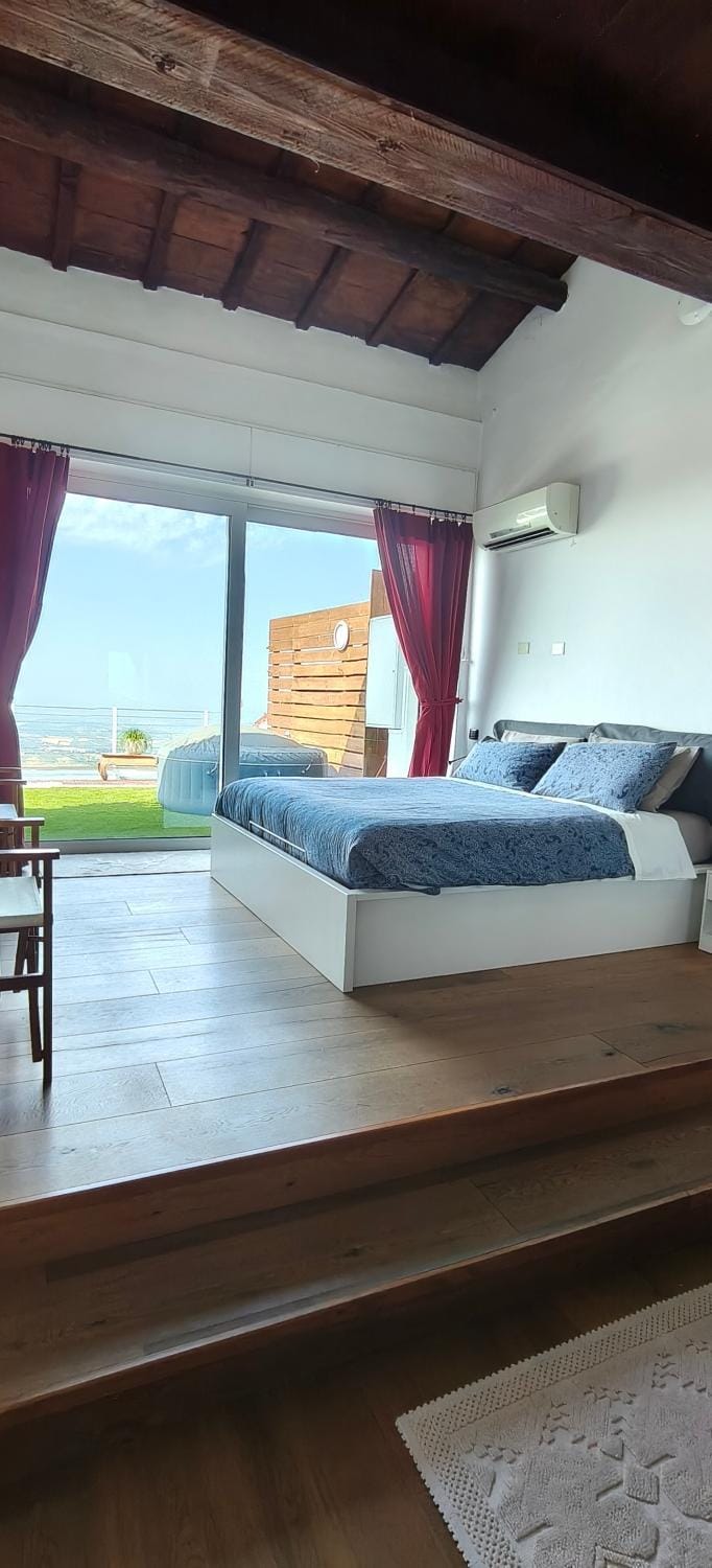Skyline - Olimpio suite Vista MARE Bed and Breakfast in Marche