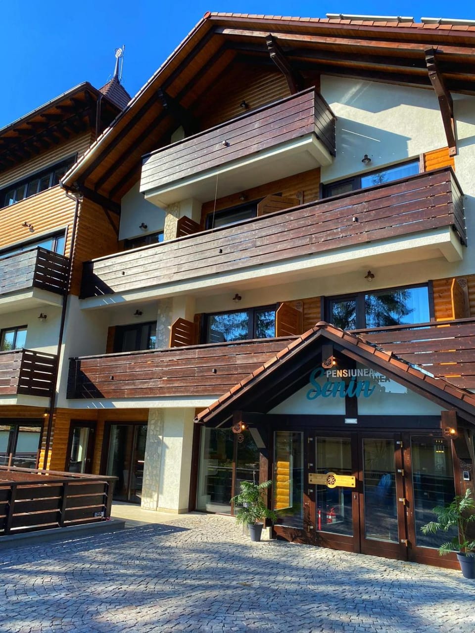 Facade/entrance, Lobby or reception, pet friendly, pet friendly