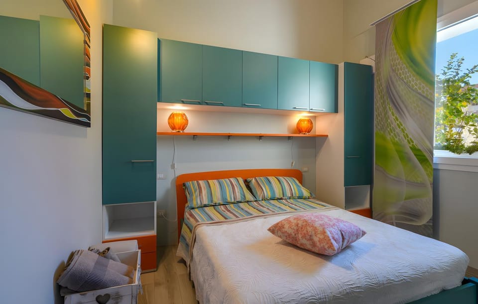 Property building, Living room, Bedroom