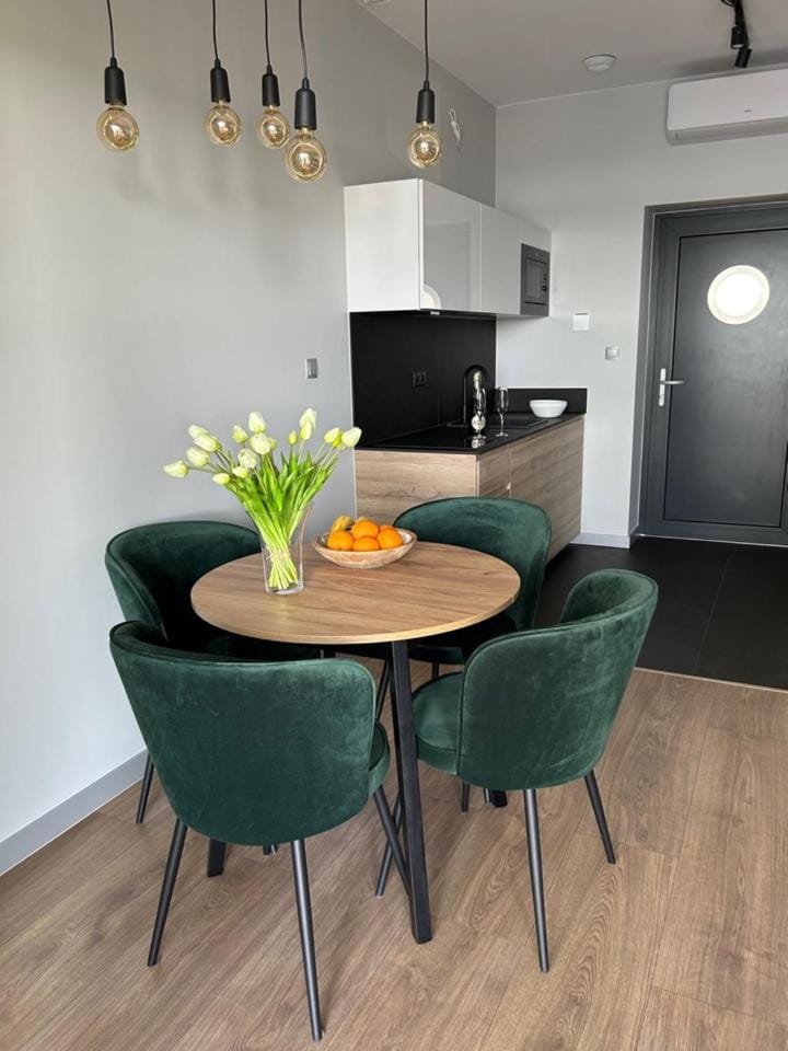 Kitchen or kitchenette, Living room, Dining area