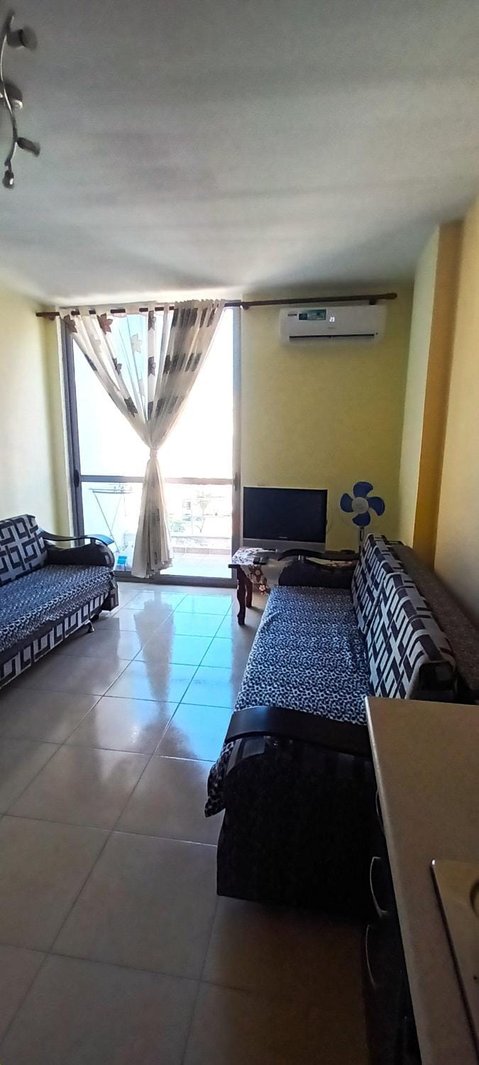 TV and multimedia, Living room, air conditioner