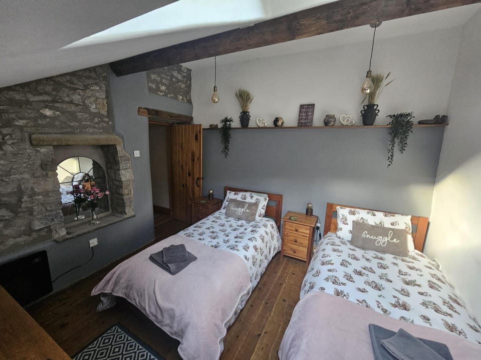 Rose Cottage - Cosy cottage in Millers Dale House in High Peak District