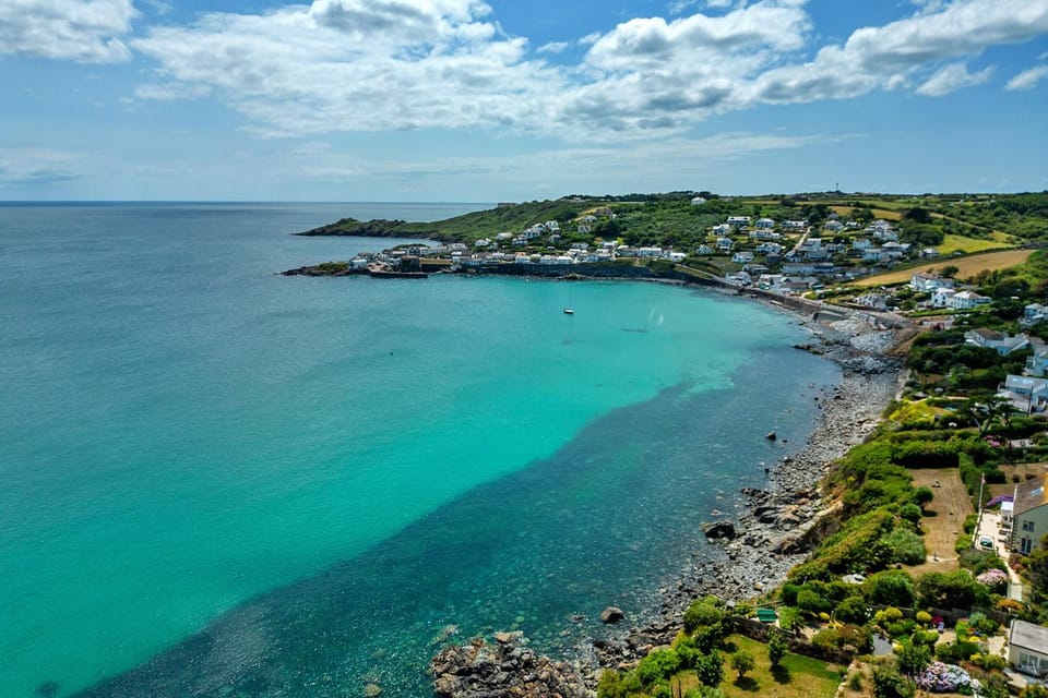 Nearby landmark, Day, Natural landscape, Bird's eye view, View (from property/room), Beach, City view, Sea view