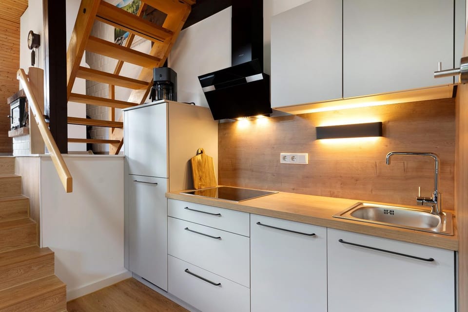 Property building, Kitchen or kitchenette, Living room
