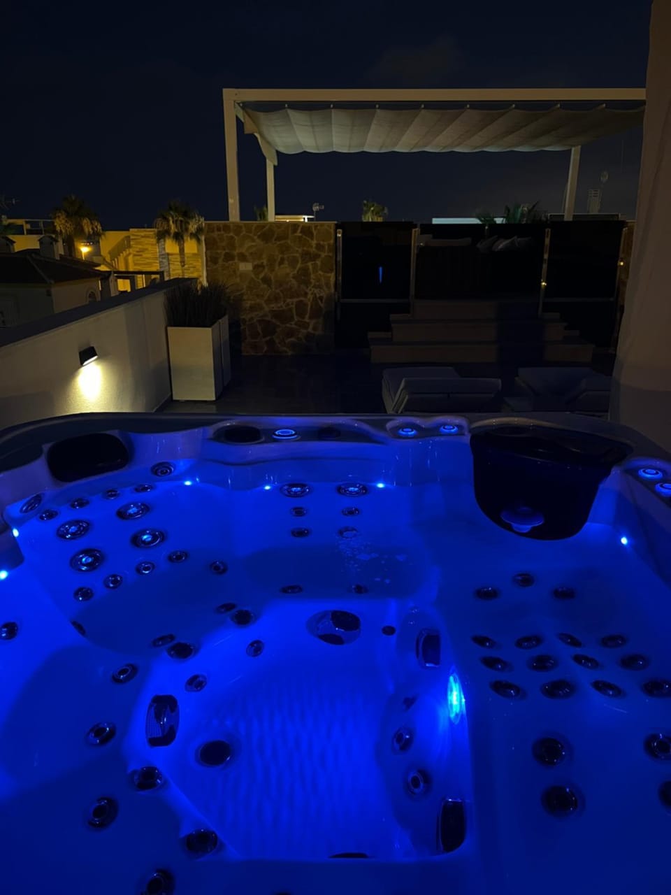 Night, Natural landscape, Hot Tub, Hot Tub, View (from property/room), Balcony/Terrace, Balcony/Terrace