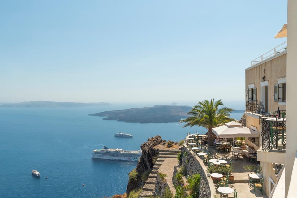 Anthos Caldera Suites Apartment in Thera