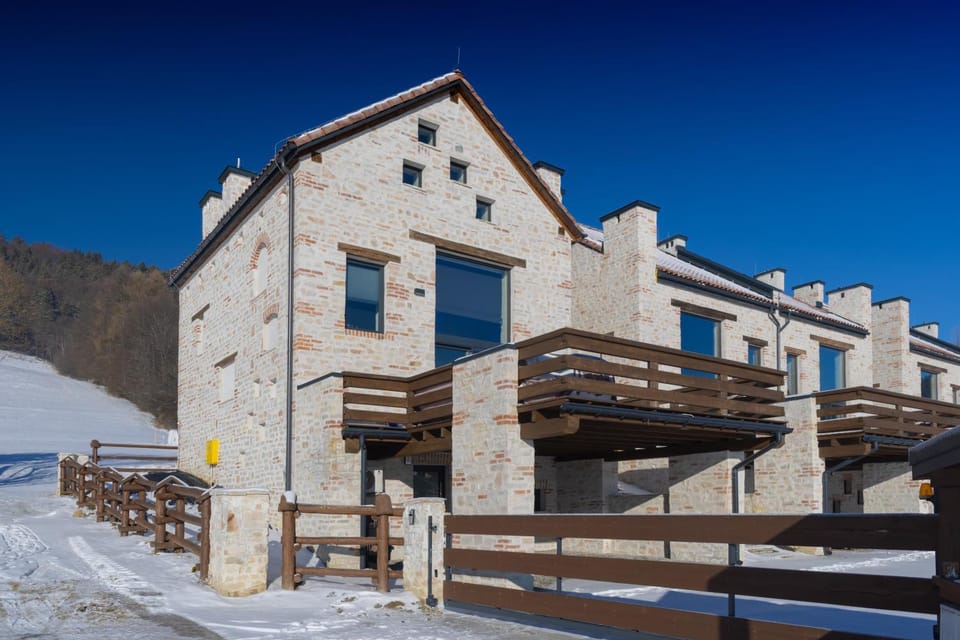 Property building, Winter