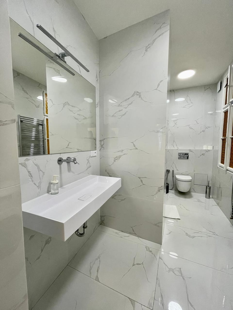 Toilet, Bathroom