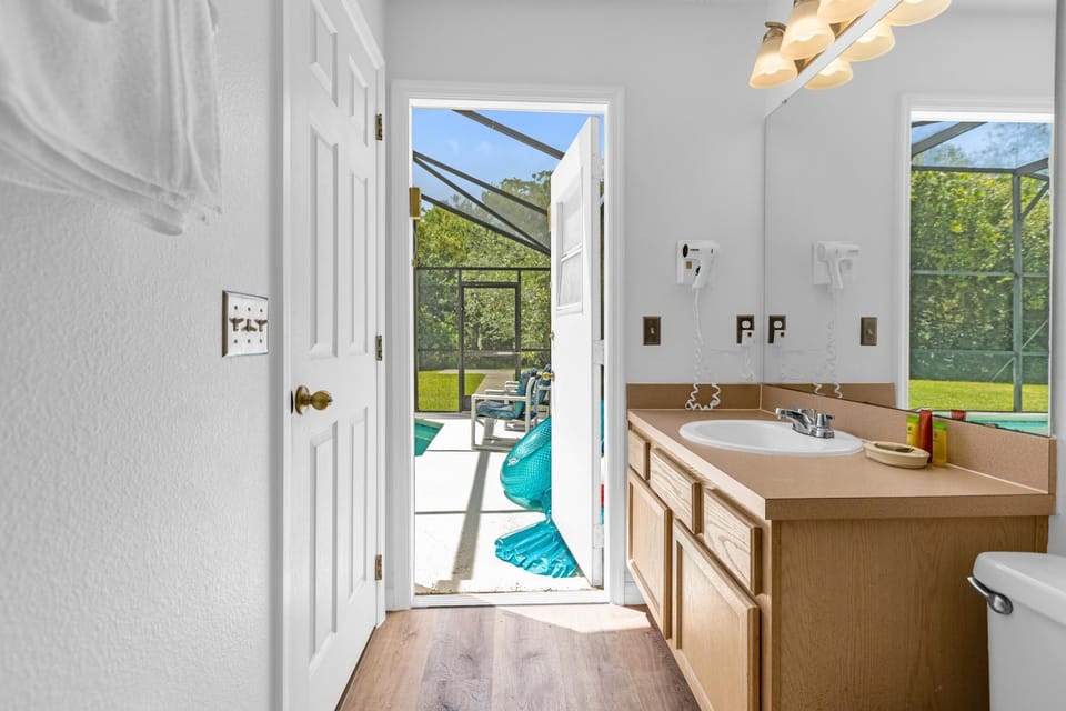 Bathroom, Pool view, Swimming pool, towels