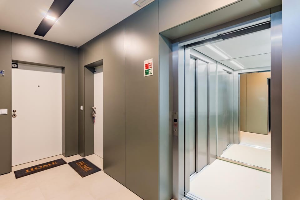 elevator