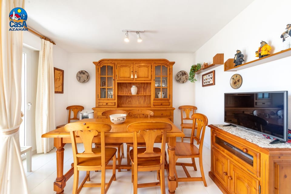 TV and multimedia, Dining area