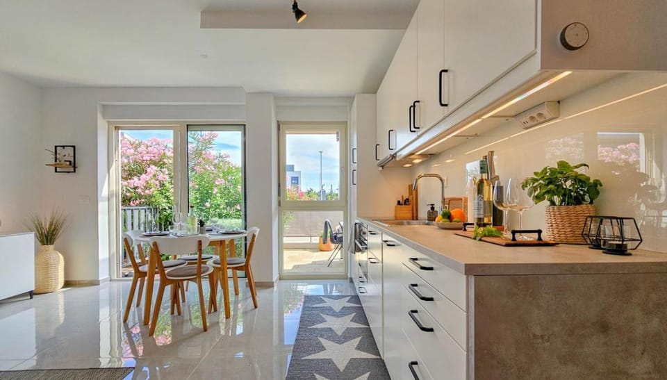 Green Oasis B3 Apartment in Novigrad