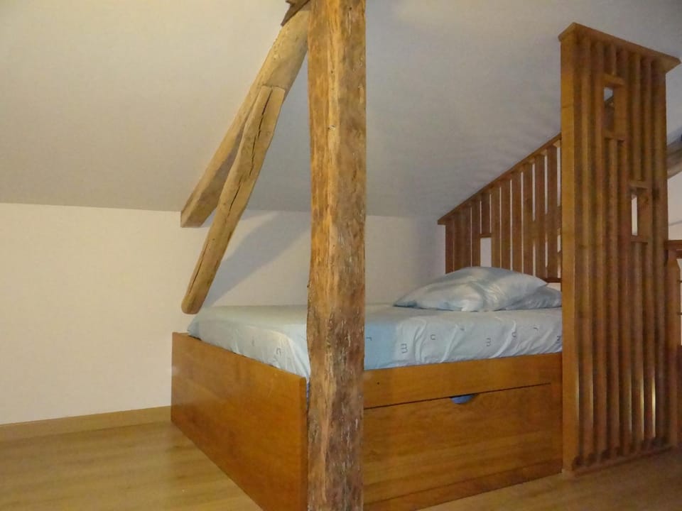 L'Oratori : chambre La Gabarre Bed and Breakfast in Occitanie