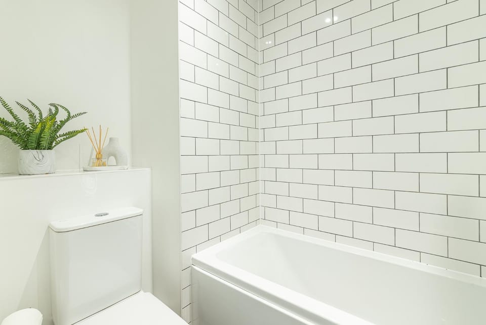 Bathroom, Bath