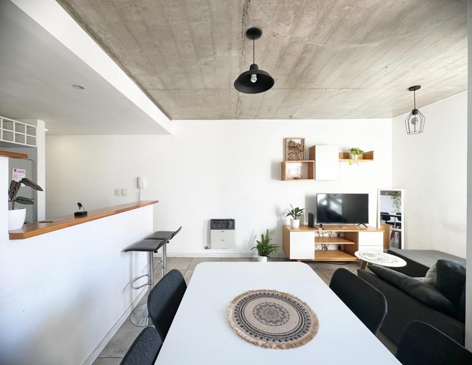 TV and multimedia, Living room, Dining area