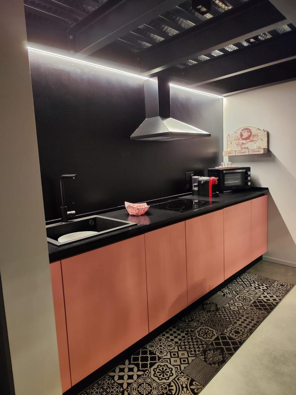 Loft Deluxe centralissimo-Antica Vetreria Apartment in San Benedetto del Tronto