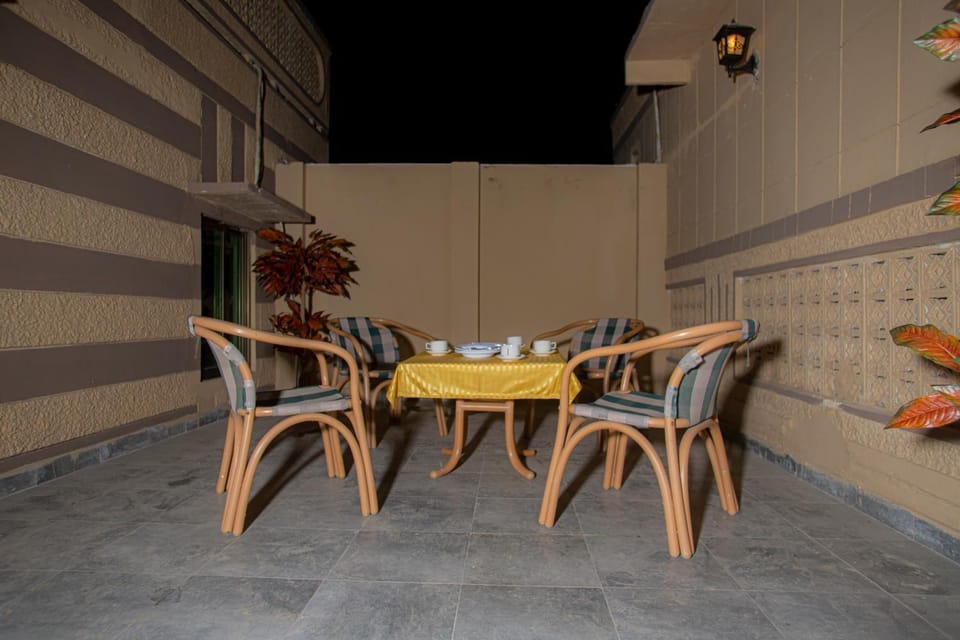 Seating area
