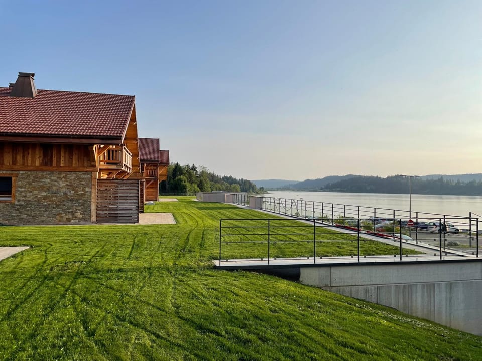 Property building, Lake view
