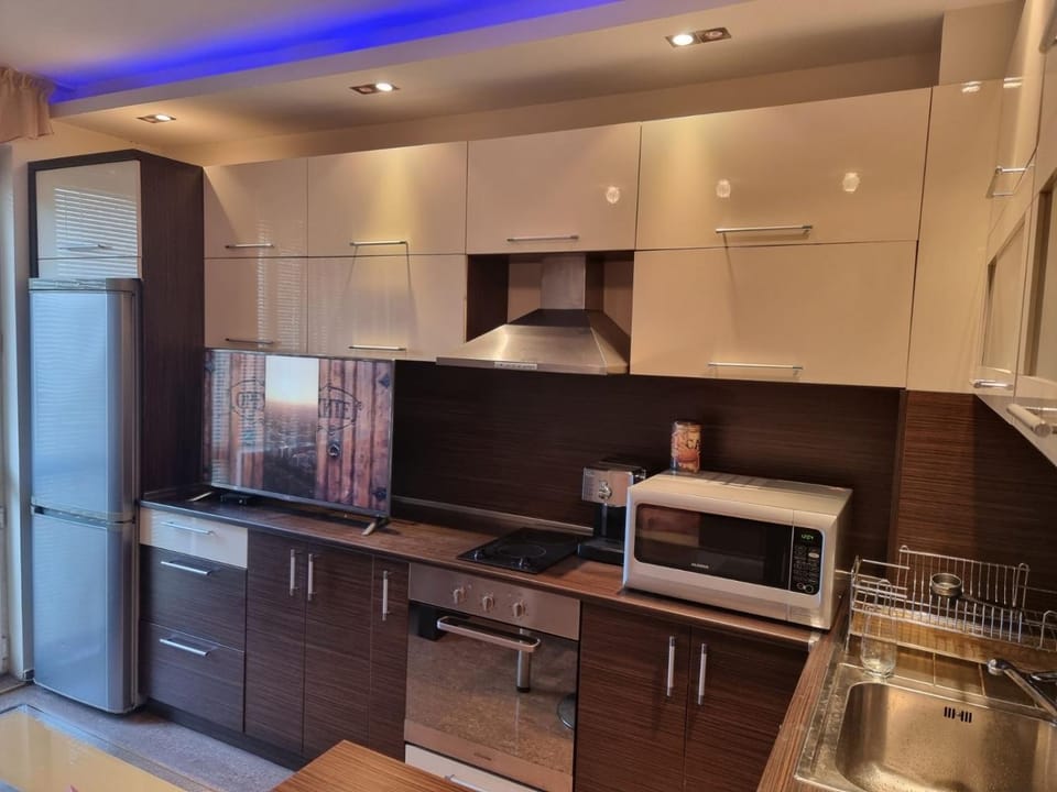 Апартамент Ломбарди Apartment in Varna