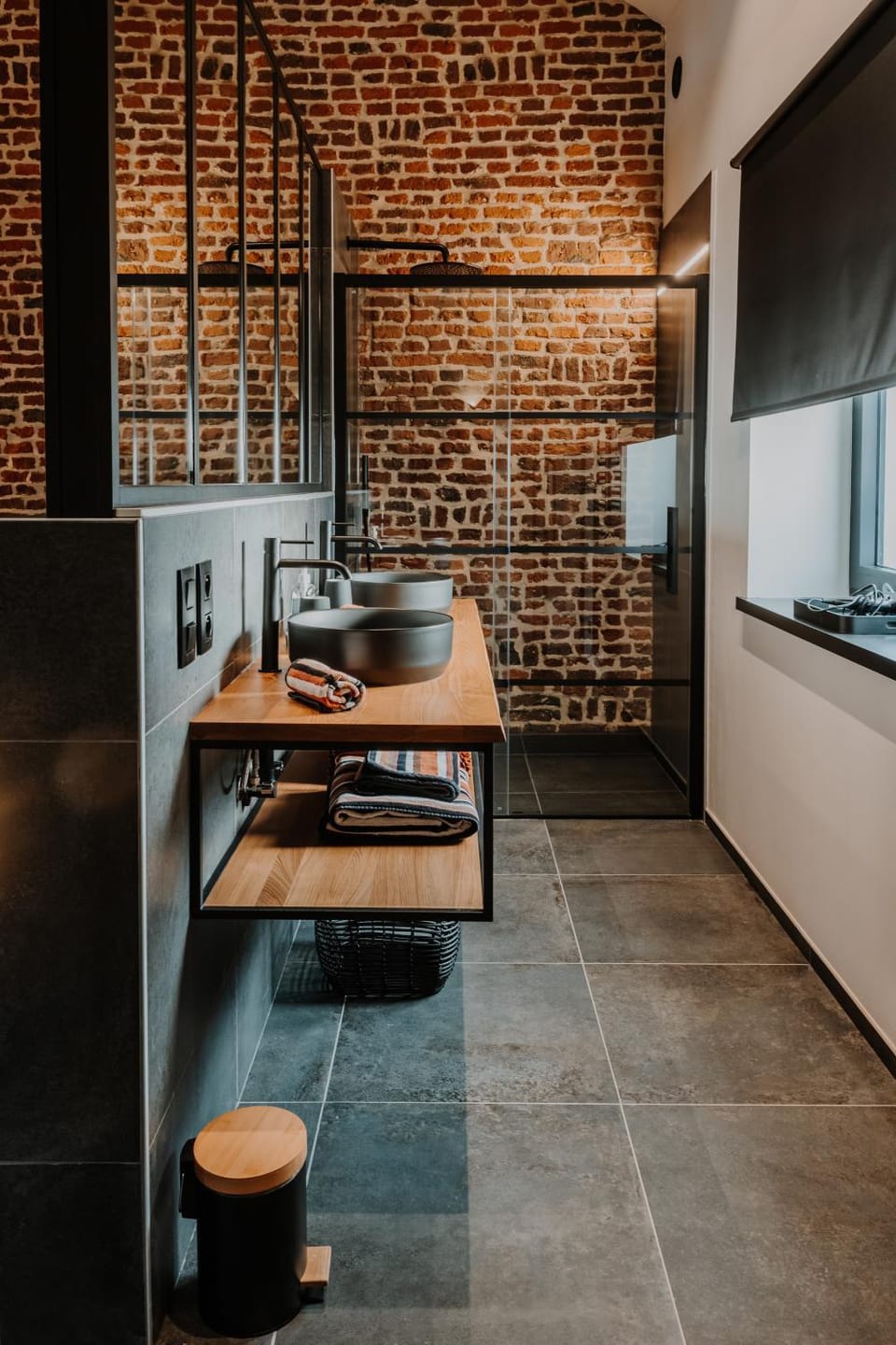 Bathroom, heating