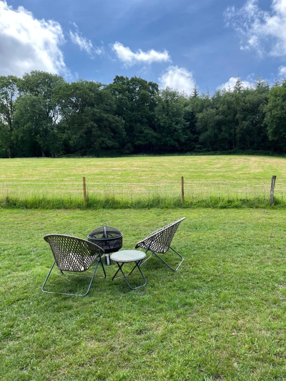 Troytown Farm Shepherds hut Campground/ 
RV Resort in West Dorset District