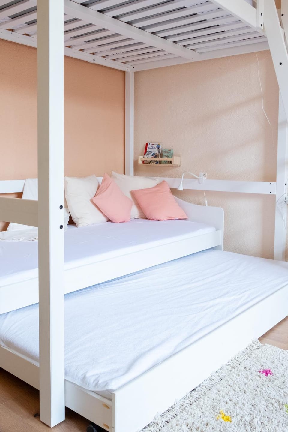 Bed, children