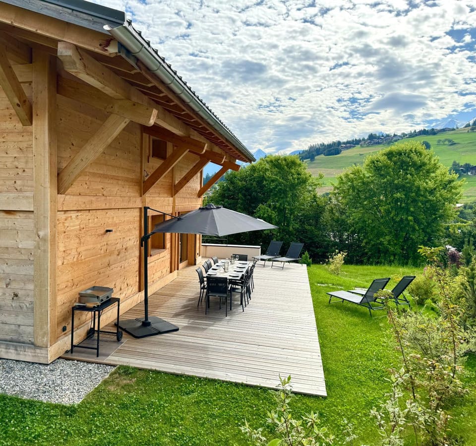 Patio, Natural landscape, Garden view