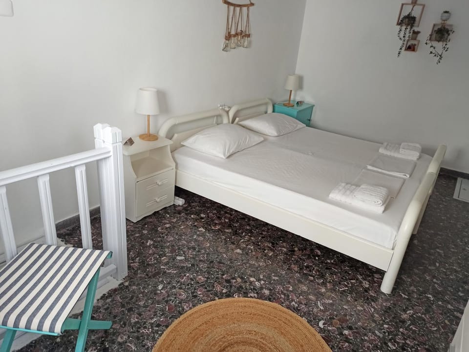Στου Βάρδα, Χώρα, Σέριφος Apartment in Milos