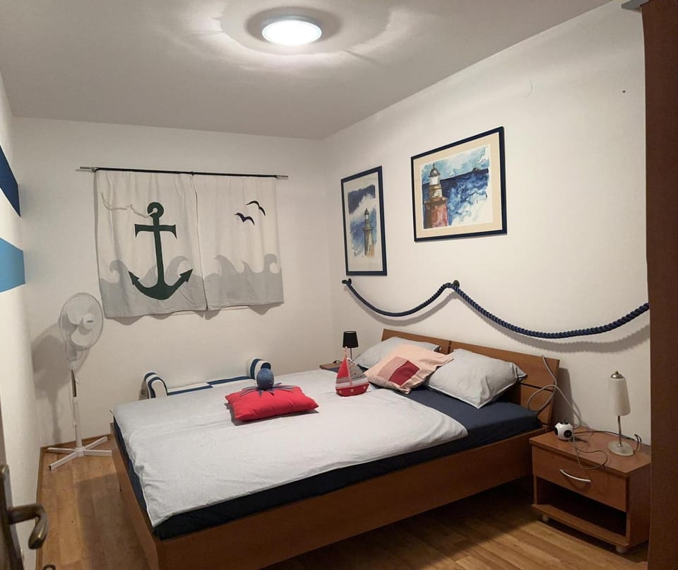 Apartments Eti Apartment in Bol