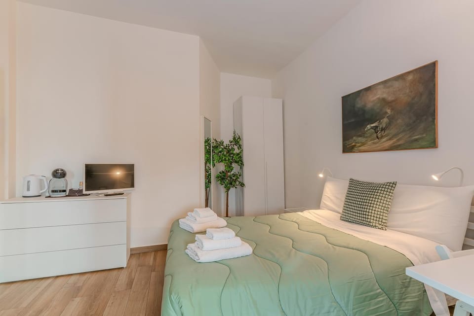 Loft Corso Trieste Free parking & Kitchen House in Bari