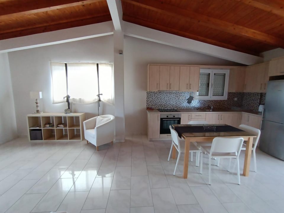 Endless Seaview Apartment B Apartment in Katastari