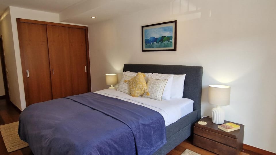 Bedroom, wardrobe
