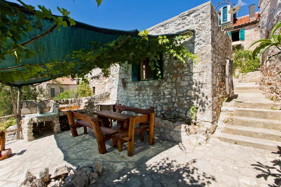 Sunset Haven Villa in Zarace Hvar Villa in Dubrovnik-Neretva County